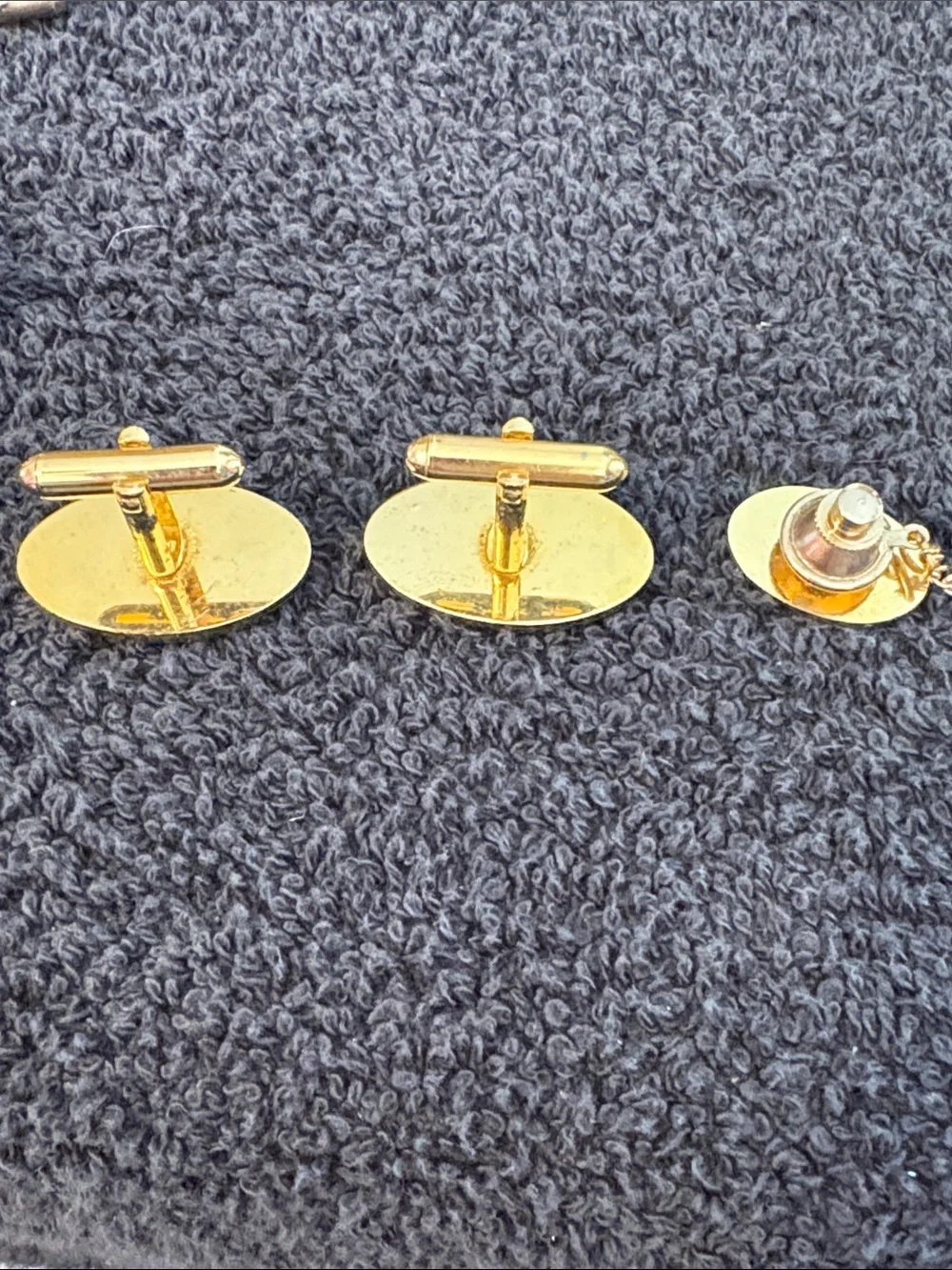 Vintage (‘50’s-‘70’s) Men’s Cuff Links & Tie Bars. What a great deal. Worth $75+